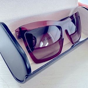 Lightly worn Balenciaga Sunnies! *hot item*